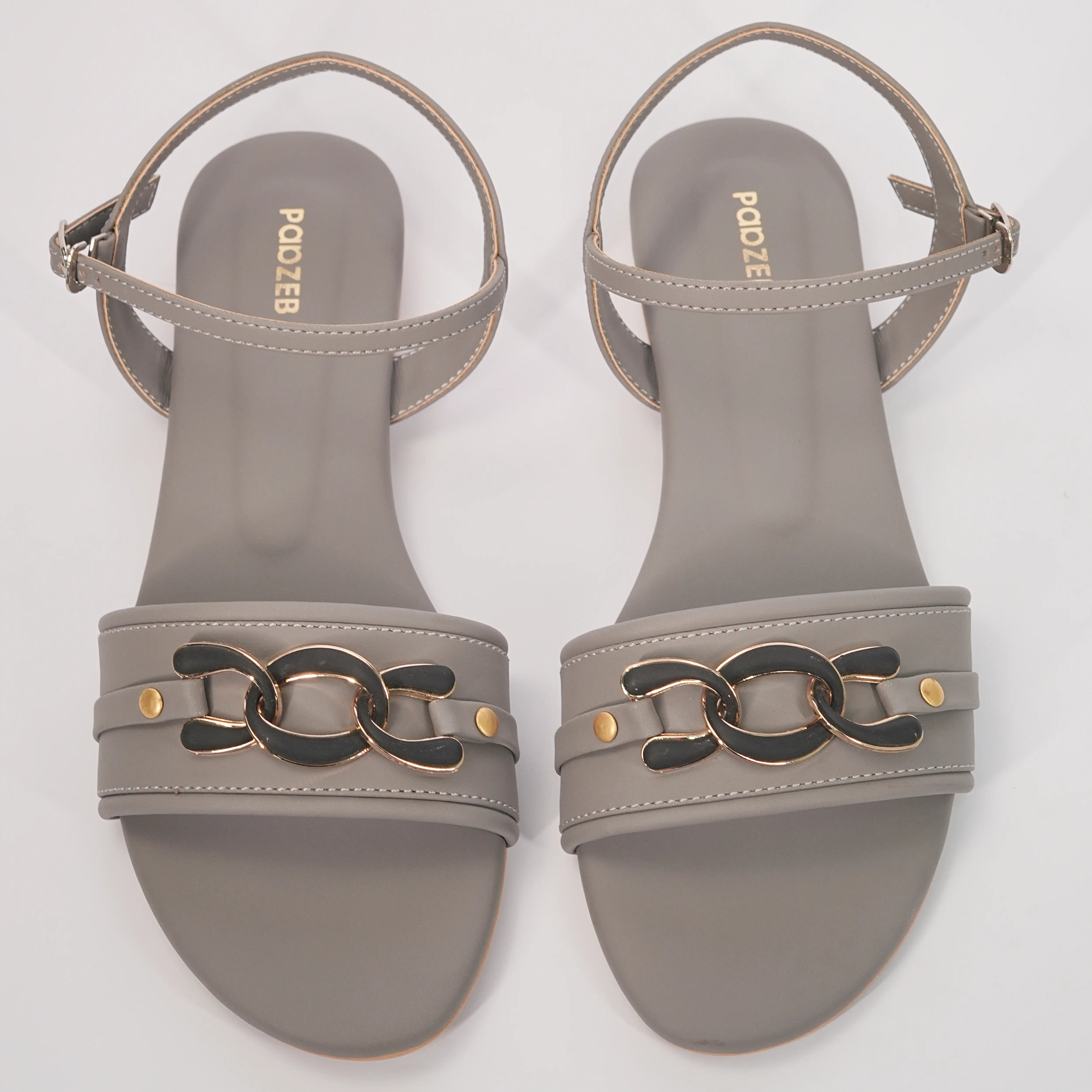 Delphine Matte - Gray